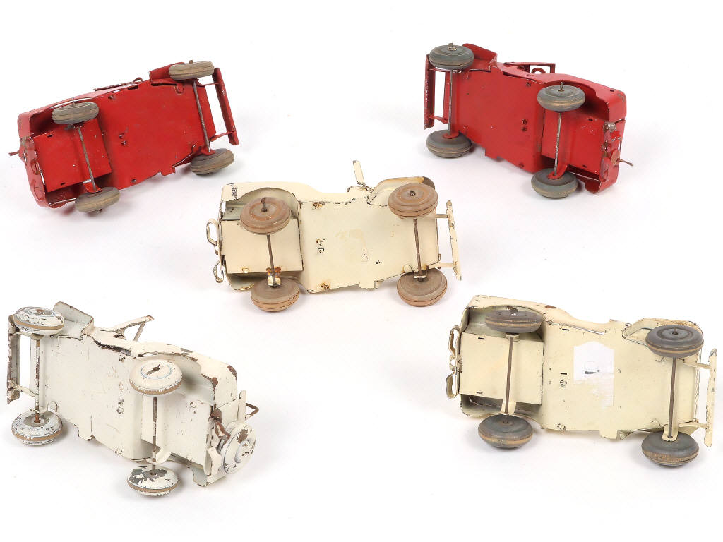 Lot 251 - POLICHINELLE (FRANCE) (5)