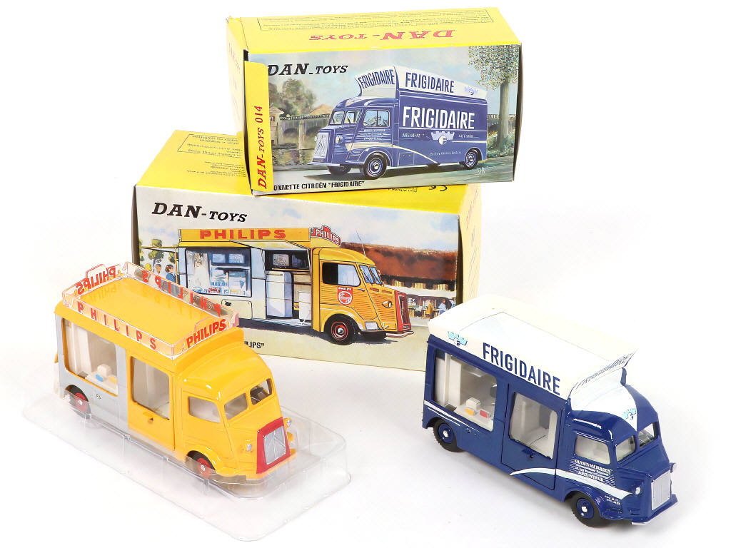 Lot 263 - DAN-TOYS (FRANCE) (2)