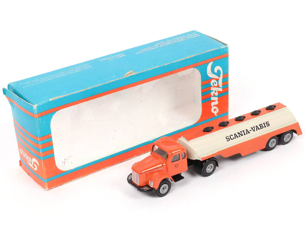 Lot 126 - TEKNO (PAYS-BAS) (1)