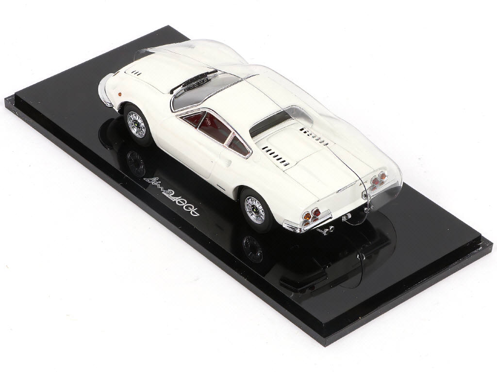 Lot 80 - KYOSHO (JAPON) (1)