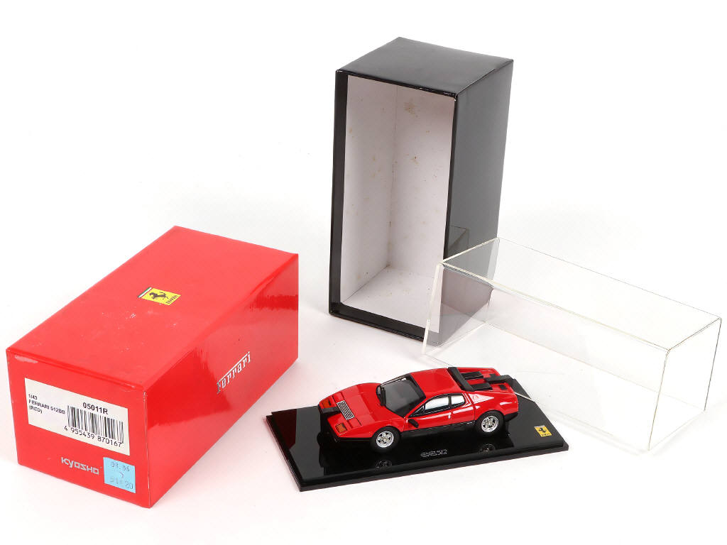 Lot 76 - KYOSHO (JAPON) (1)