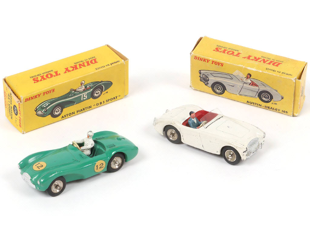 Lot 255 - DINKY TOYS (FRANCE) (2)
