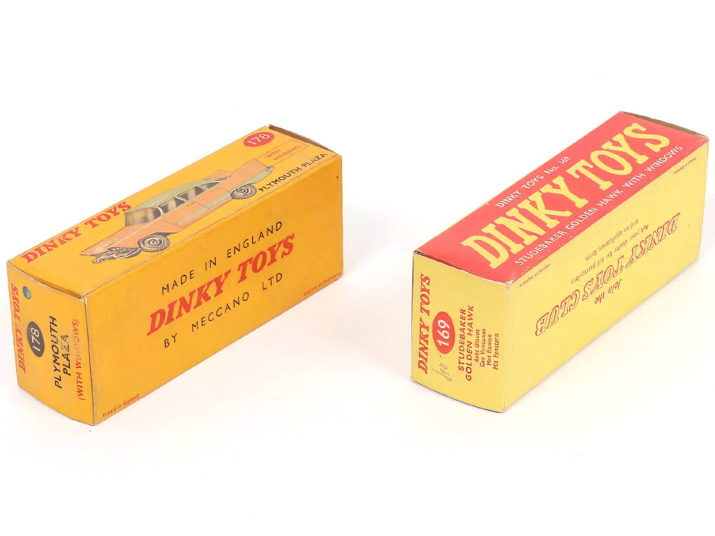 Lot 190 - DINKY TOYS (GB) (2)