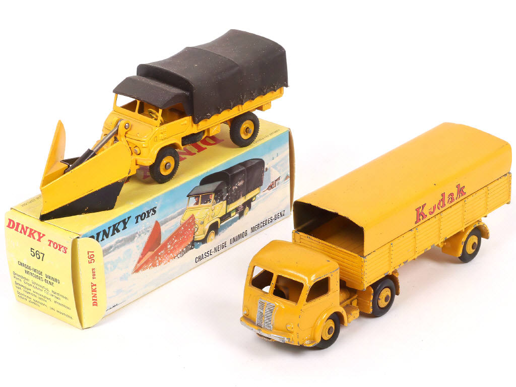 Lot 256 - DINKY TOYS (FRANCE) (2)