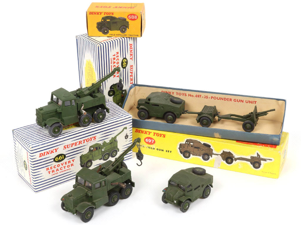 Lot 224 - DINKY TOYS (GB) (4)