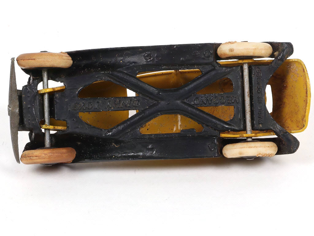 Lot 237 - DINKY TOYS (FRANCE) (1)