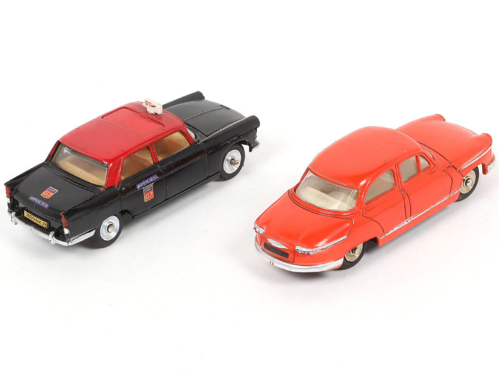 Lot 250 - DINKY TOYS (FRANCE) (2)
