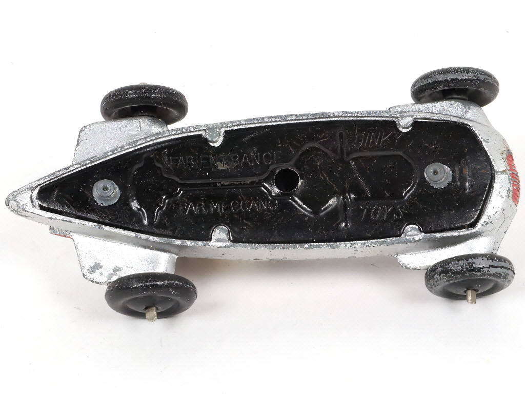 Lot 235 - DINKY TOYS (FRANCE) (1)