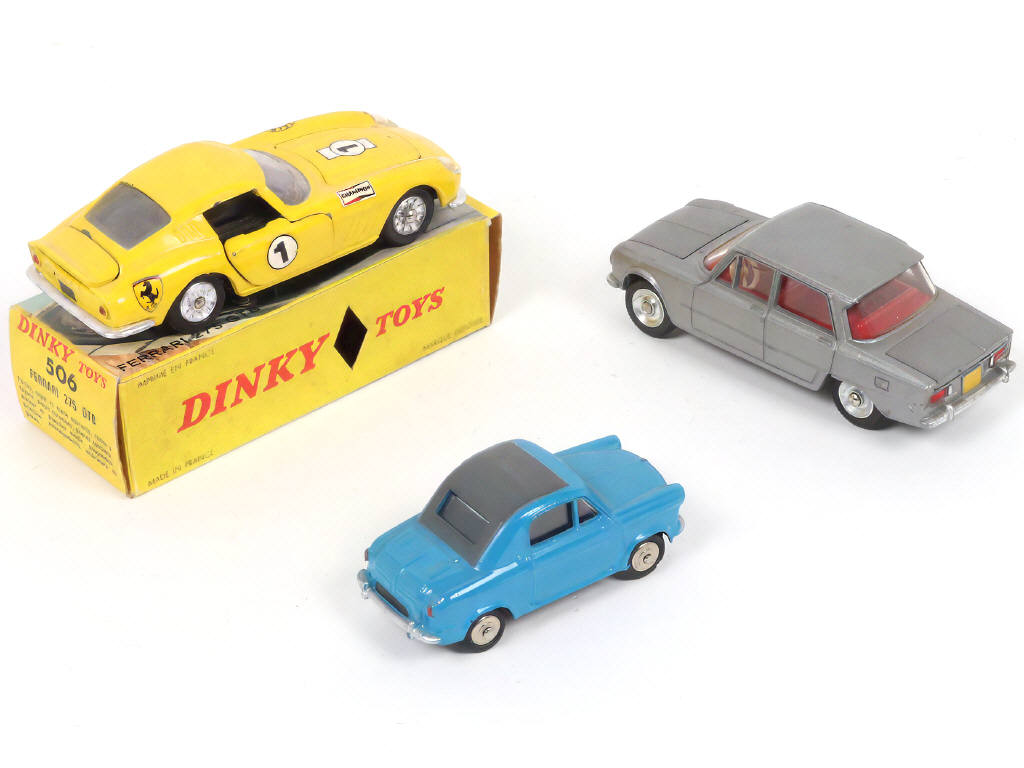 Lot 257 - DINKY TOYS (FRANCE) (3)