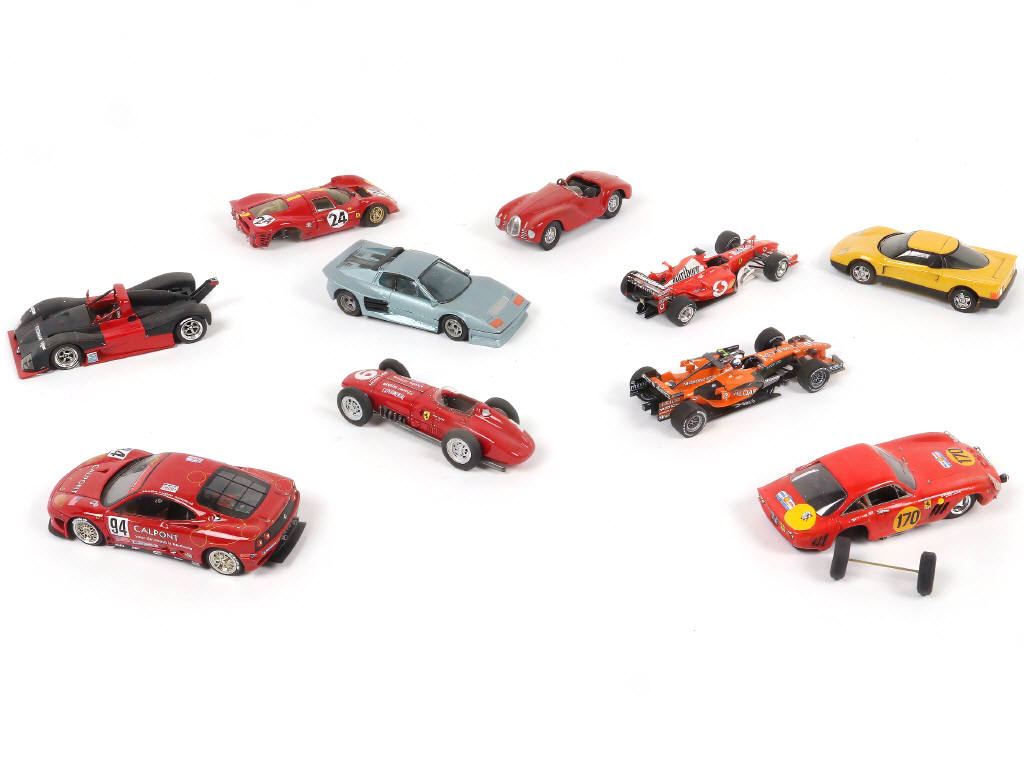 Lot 52 - DIVERS (10)