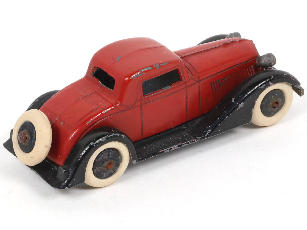 Lot 72 - TOOTSIETOY (USA) (1)