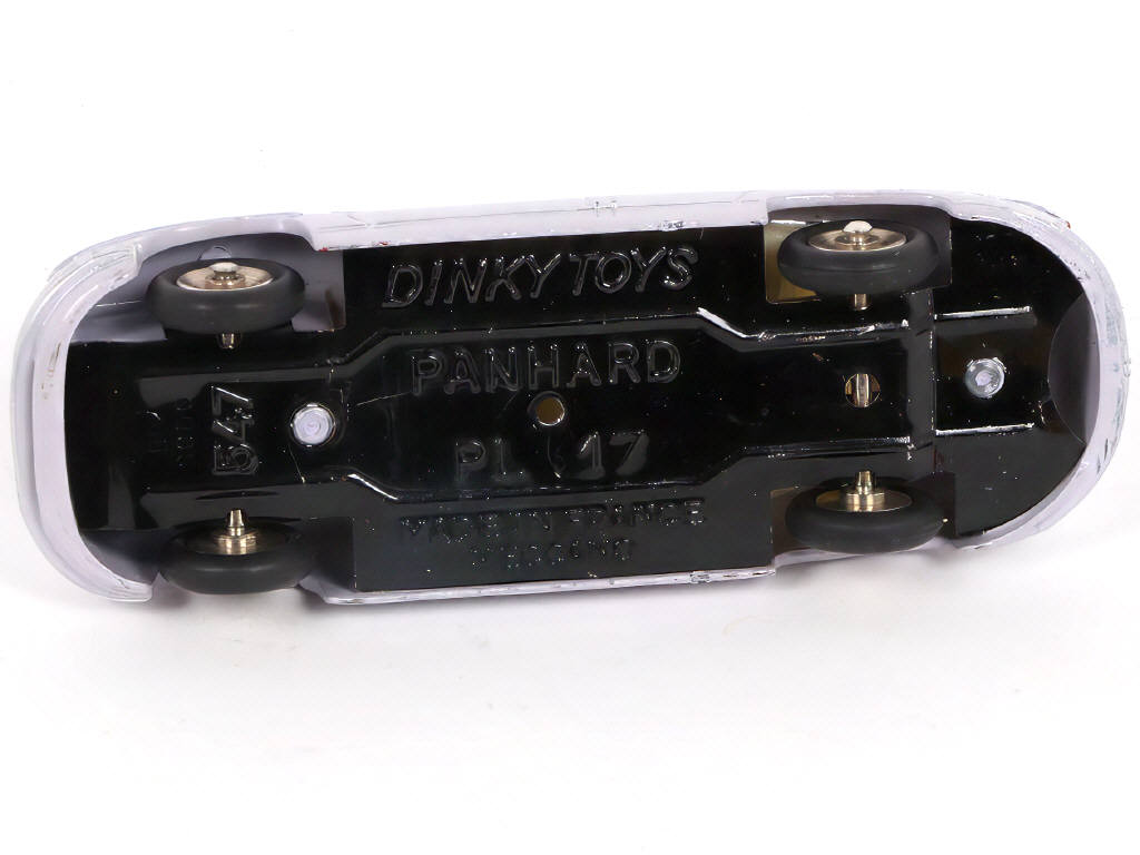 Lot 299 - DINKY TOYS (FRANCE) (1)