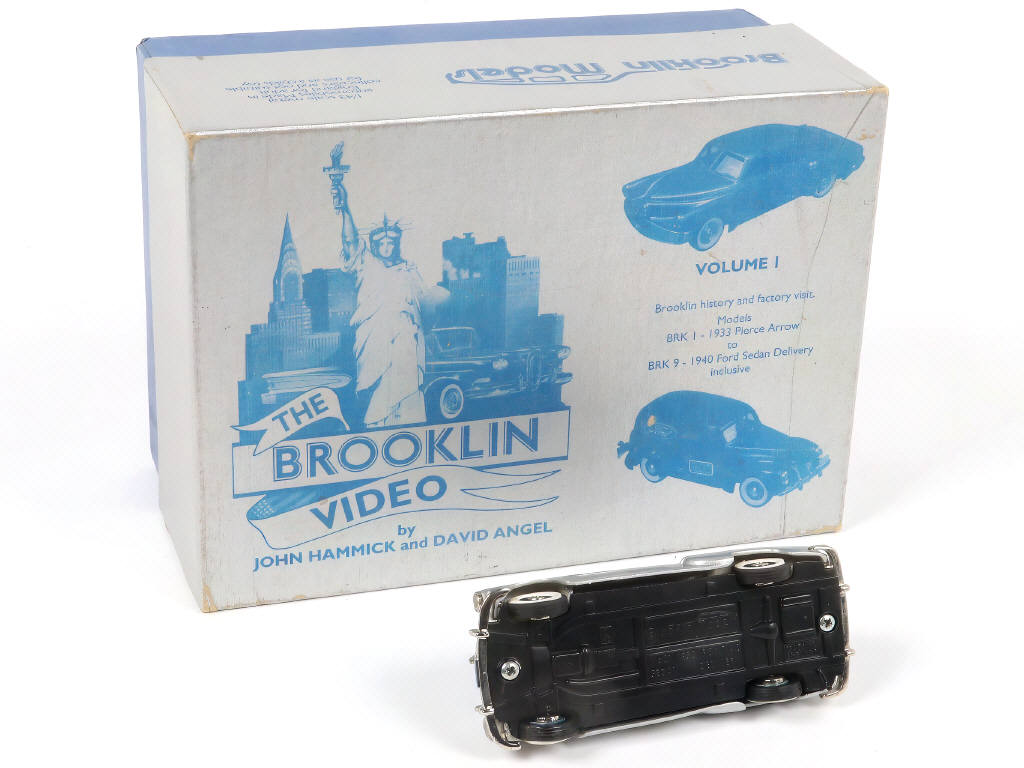 Lot 207 - BROOKLIN MODELS (GB) (1)