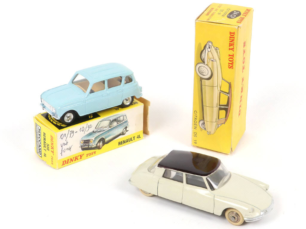 Lot 225 - DINKY TOYS (FRANCE) (2)