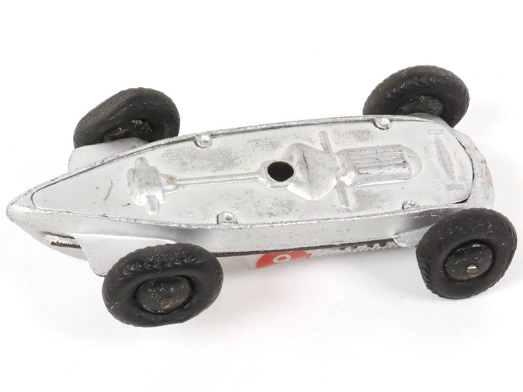 Lot 230 - DINKY TOYS (GB) (1)