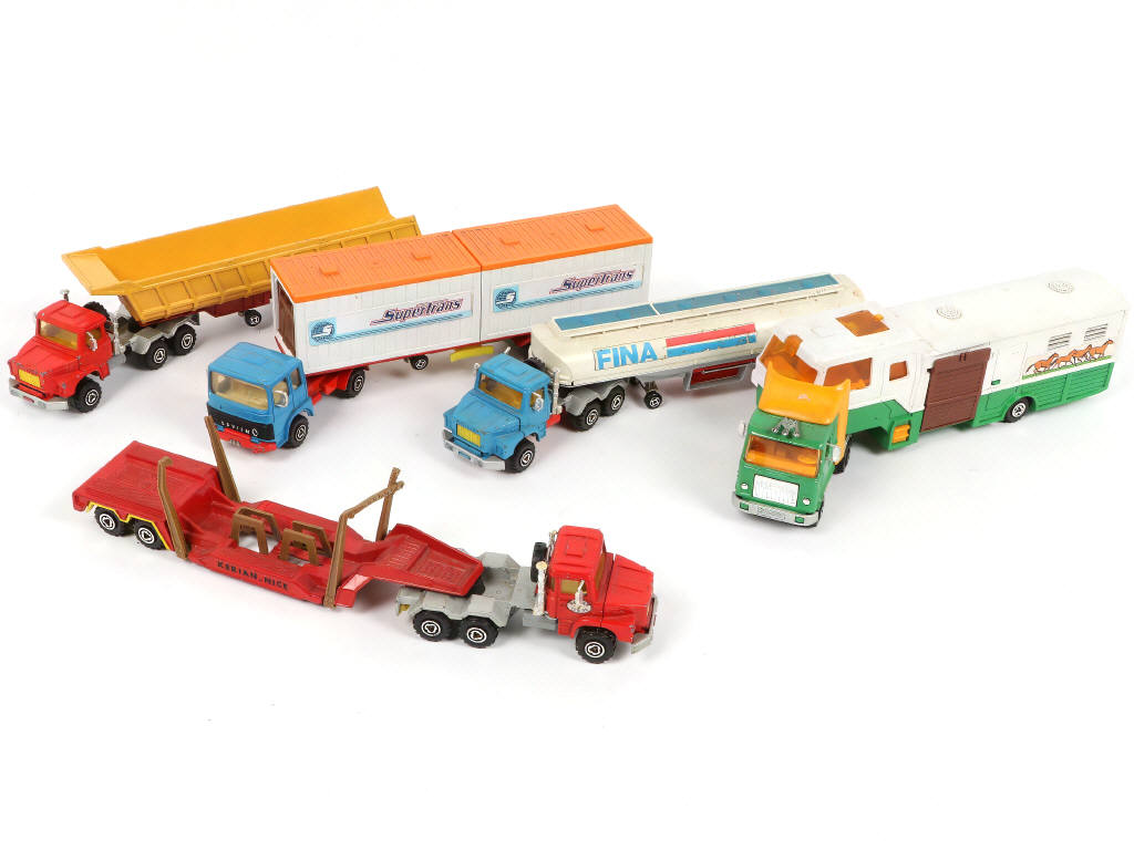 Lot 222 - MAJORETTE (FRANCE) (12)