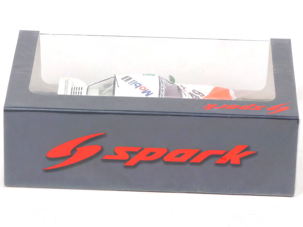 Lot 77 - SPARK (MACAU) (1)