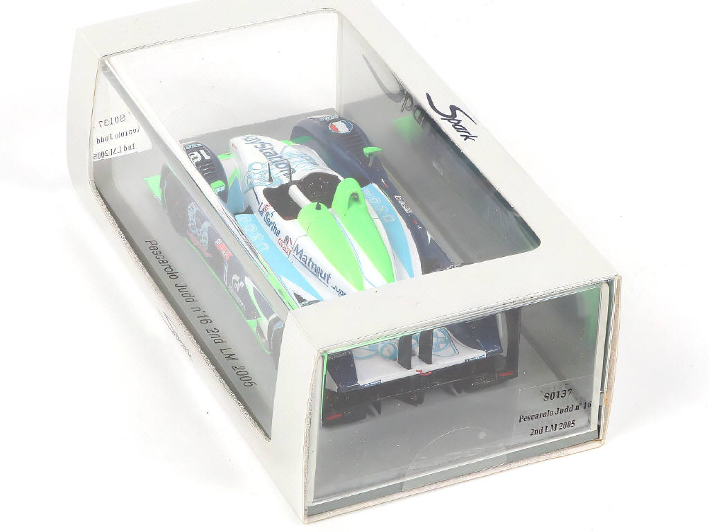 Lot 63 - SPARK (MACAU) (1)