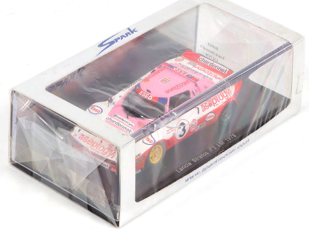 Lot 64 - SPARK (MACAU) (1)