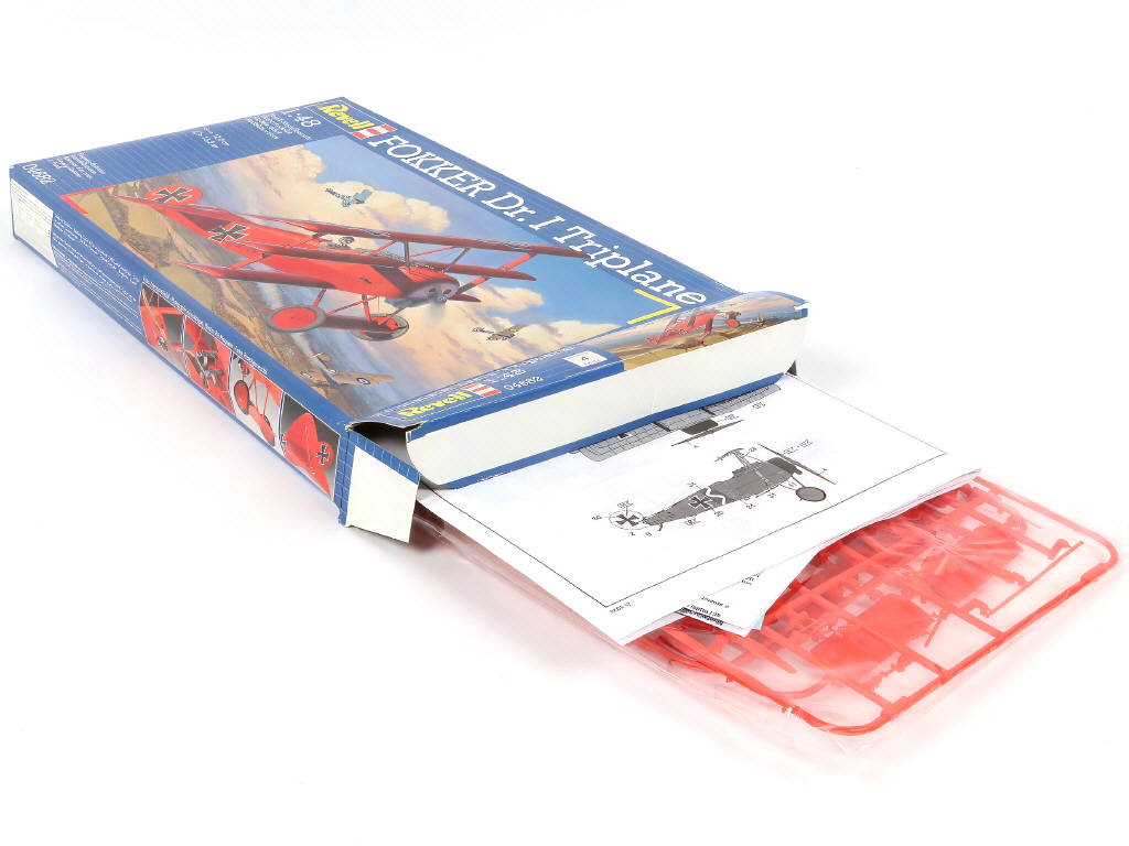 Lot 10 - REVELL (USA) (6)