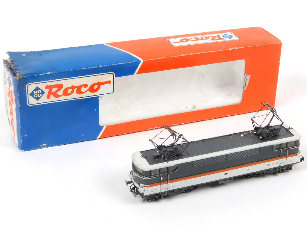 Lot 19 - ROCO 'HO' (AUTRICHE) (1)