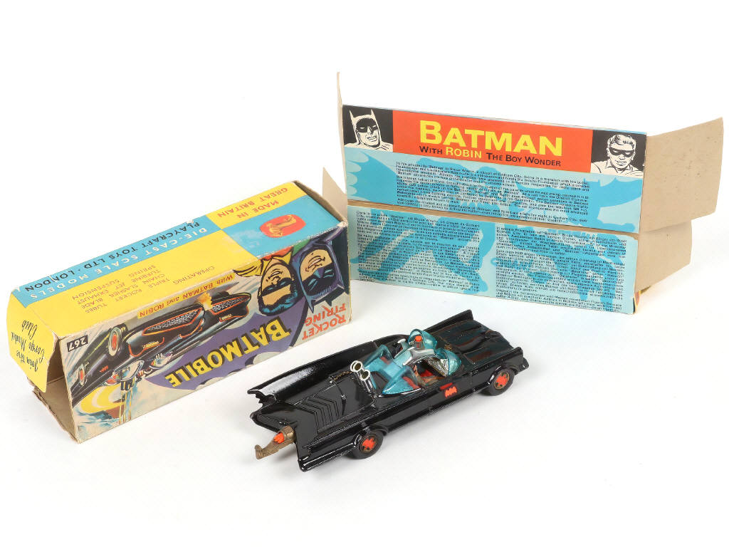 Lot 153 - CORGI TOYS (GB) (1)