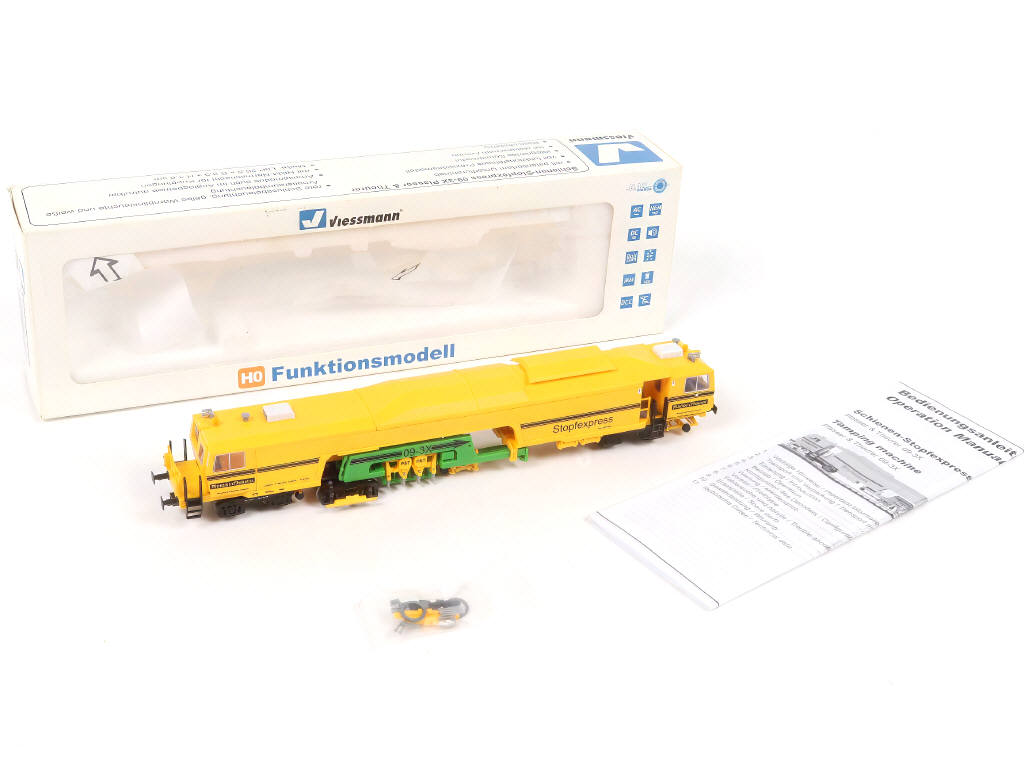 Lot 24 - VIESSMANN MODEL 'HO' (ALLEMAGNE) (1)