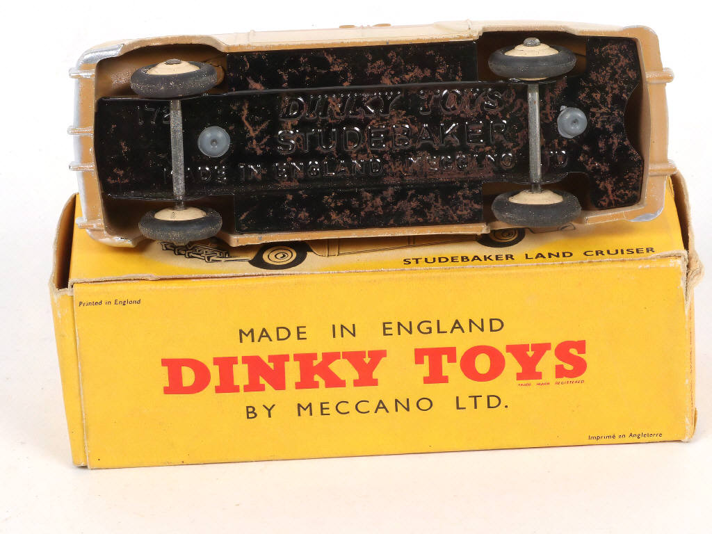 Lot 236 - DINKY TOYS (GB) (1)