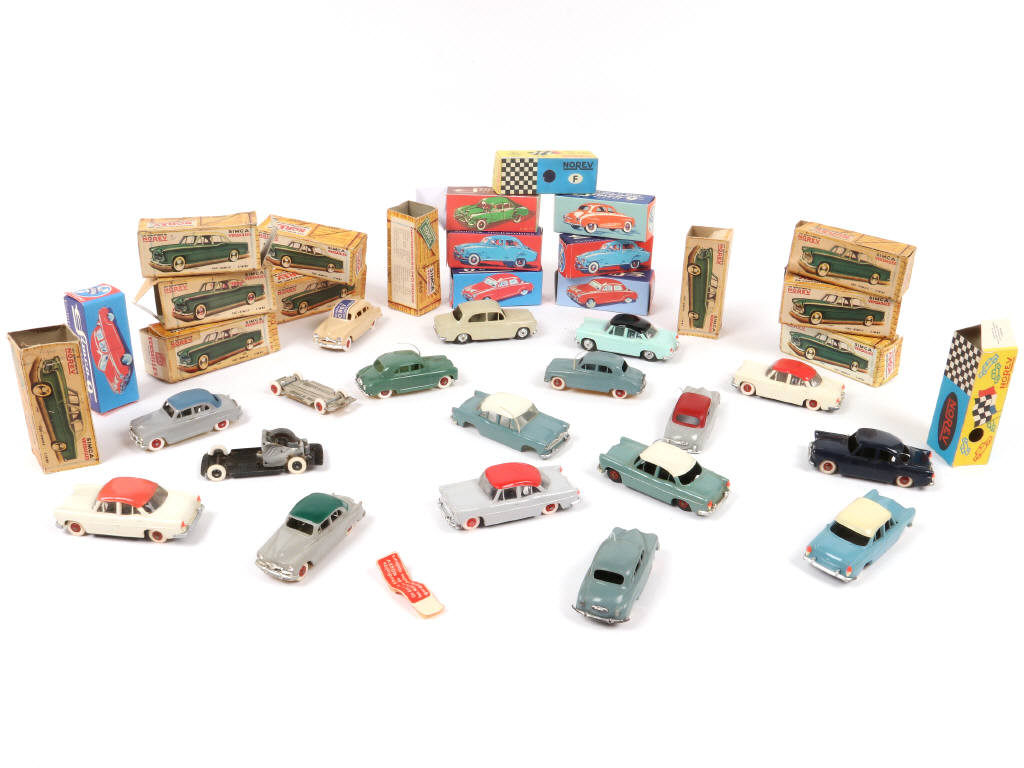 Lot 210 - NOREV (FRANCE) (36)