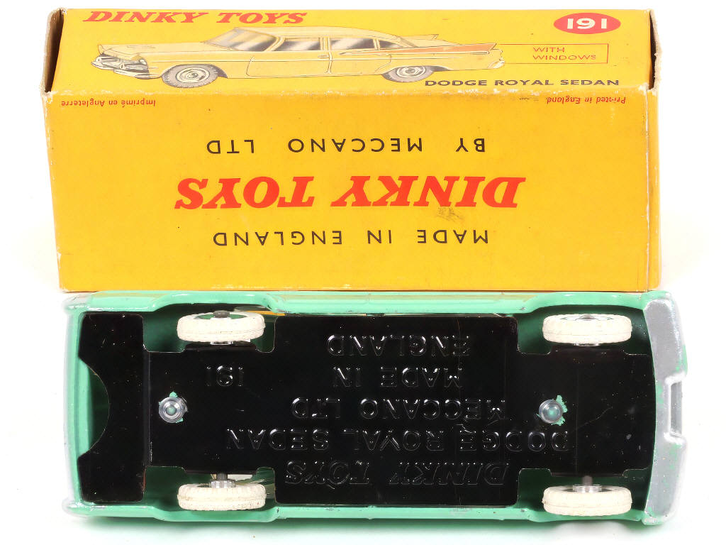 Lot 238 - DINKY TOYS (GB) (1)