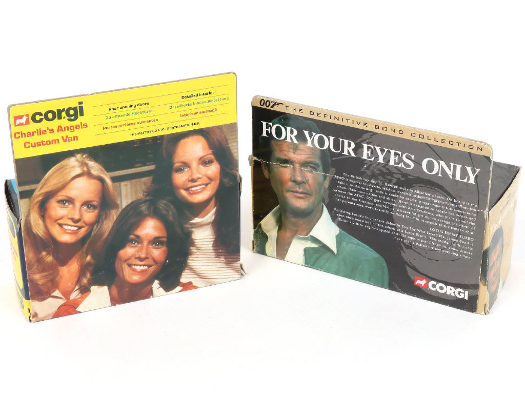 Lot 167 - CORGI TOYS (GB) (2)