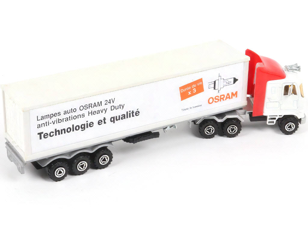 Lot 212 - MAJORETTE (FRANCE) (1)