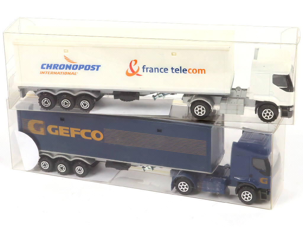 Lot 216 - MAJORETTE (FRANCE) (2)