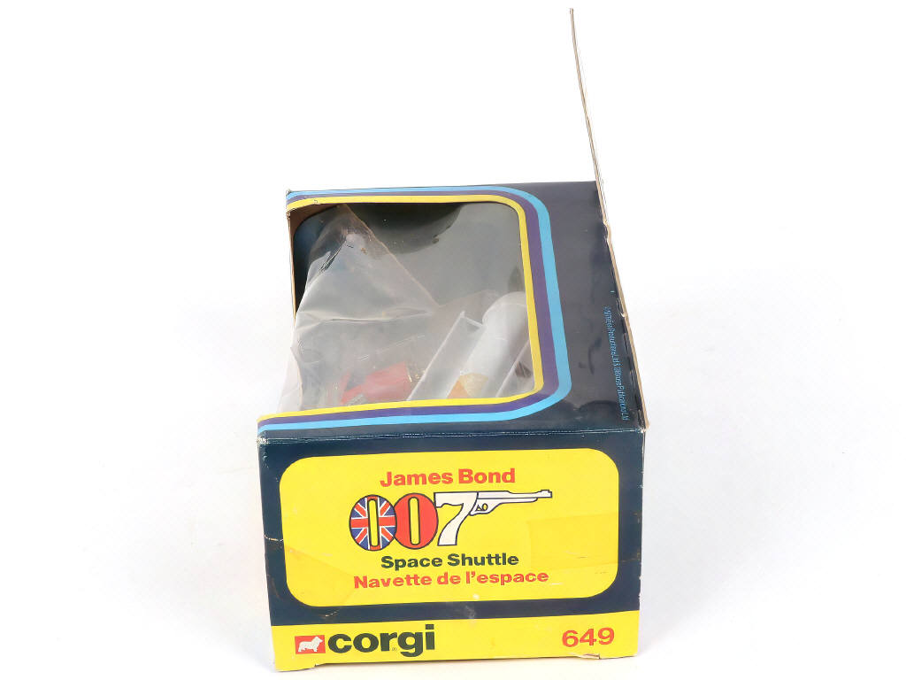 Lot 159 - CORGI TOYS (GB) (1)