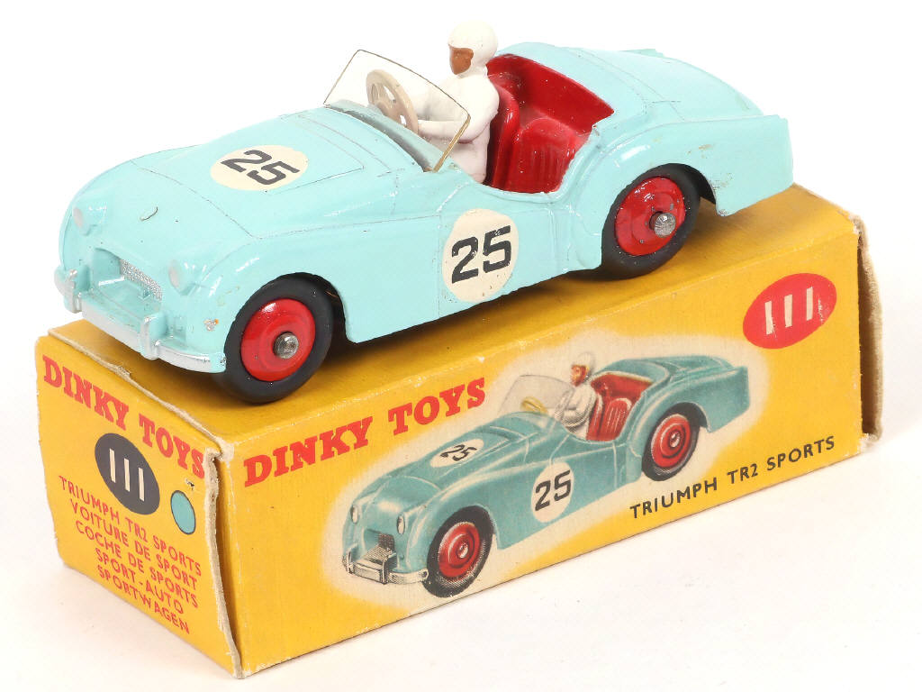 Lot 235 - DINKY TOYS (GB) (1)