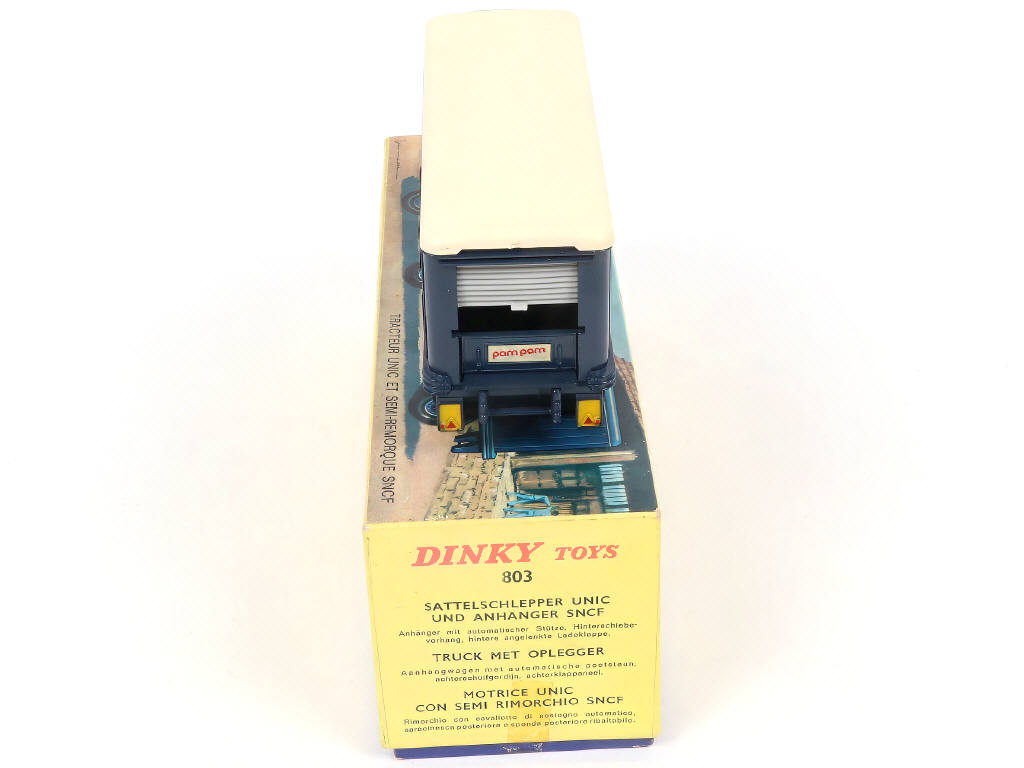Lot 343 - DINKY TOYS (FRANCE) (1)