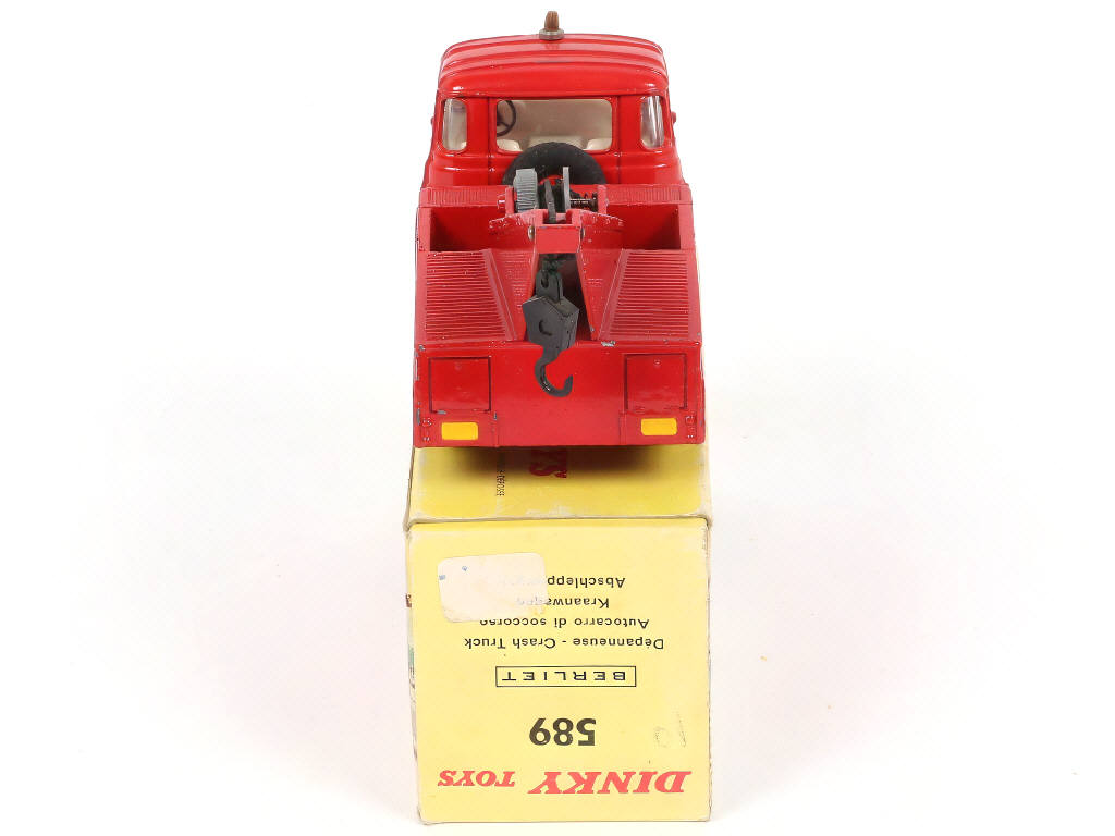 Lot 341 - DINKY TOYS (FRANCE) (1)