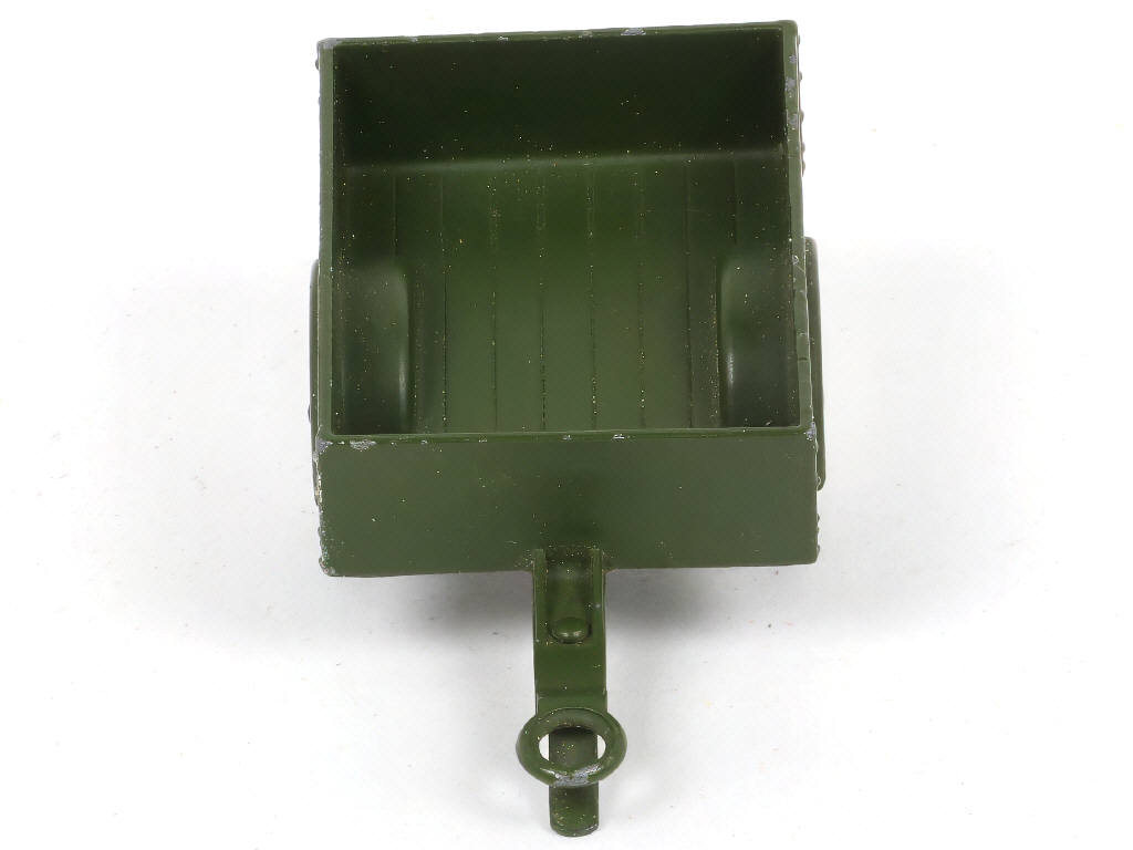 Lot 233 - DINKY TOYS (GB) (1)