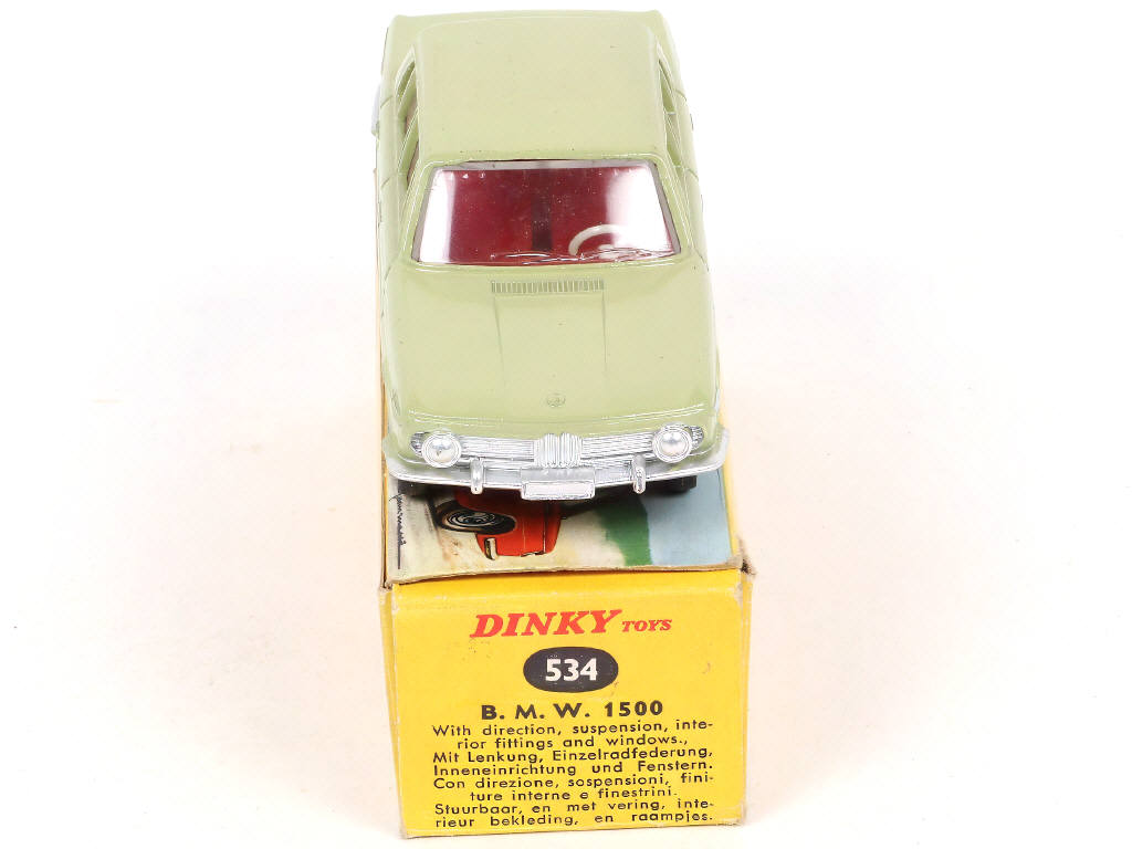 Lot 303 - DINKY TOYS (FRANCE) (1)