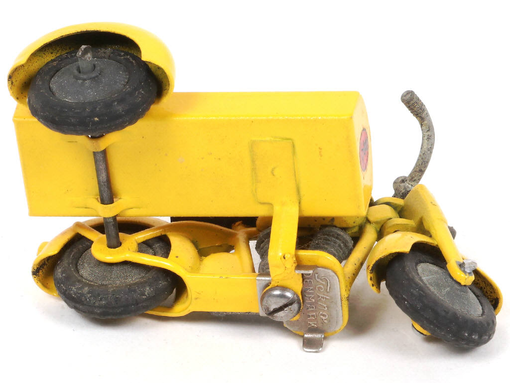 Lot 53 - TEKNO (DANEMARK) (1)