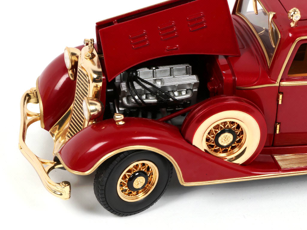 Lot 7 - SUN STAR (CHINE) (1)