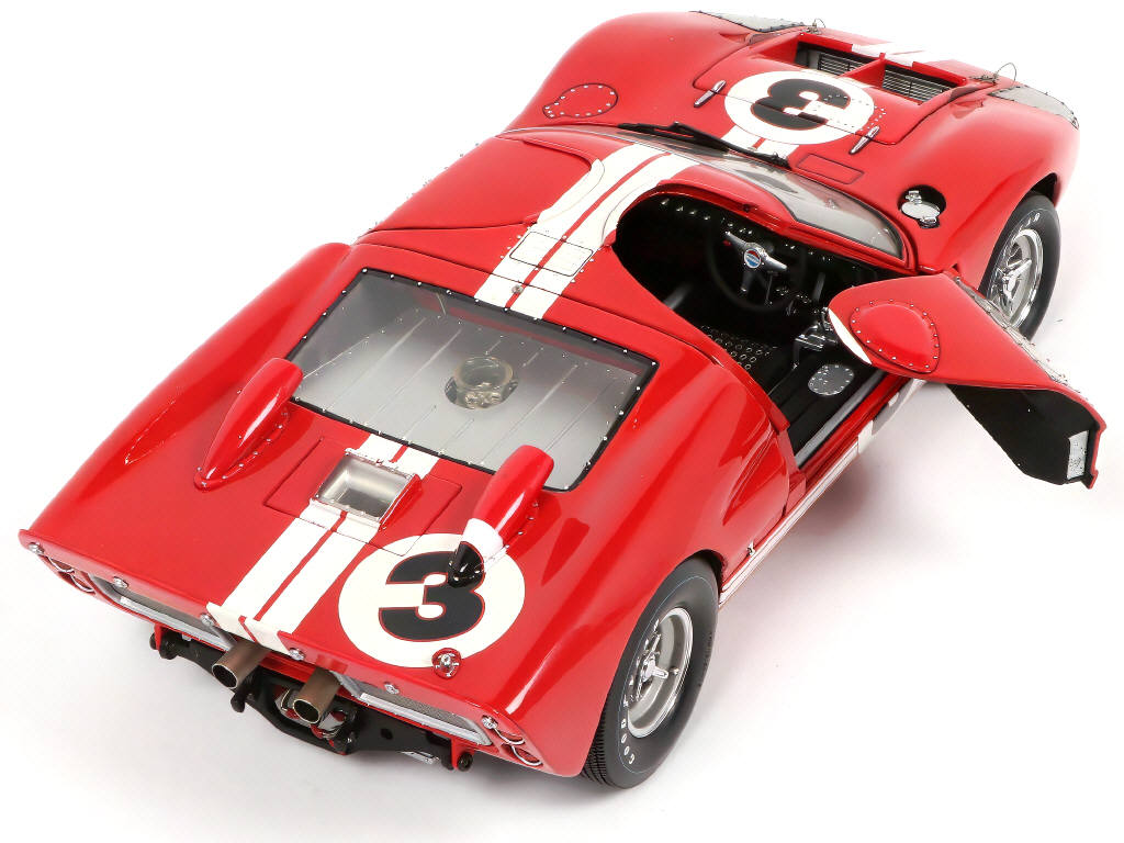 Lot 59 - EXOTO (USA) (1)