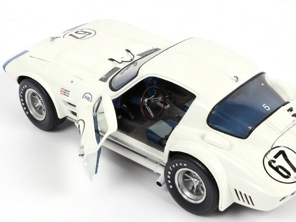 Lot 78 - EXOTO (USA) (1)