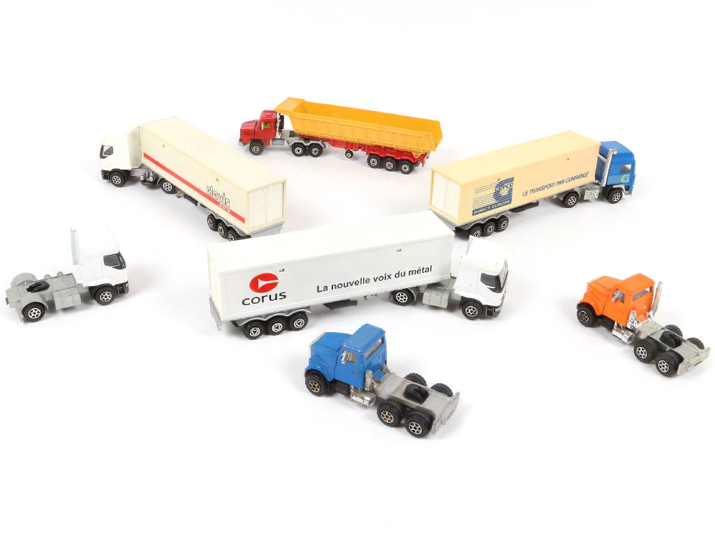 Lot 219 - MAJORETTE (FRANCE) (7)