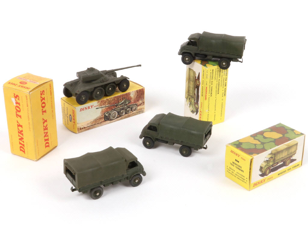 Lot 301 - DINKY TOYS (FRANCE) (4)