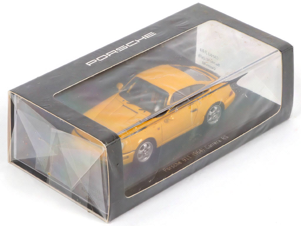 Lot 49 - SPARK (MACAU) (1)