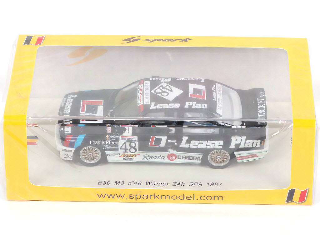 Lot 61 - SPARK (MACAU) (1)