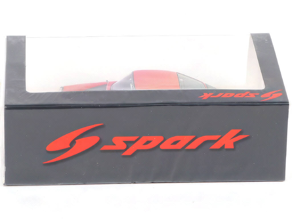 Lot 58 - SPARK (MACAU) (1)