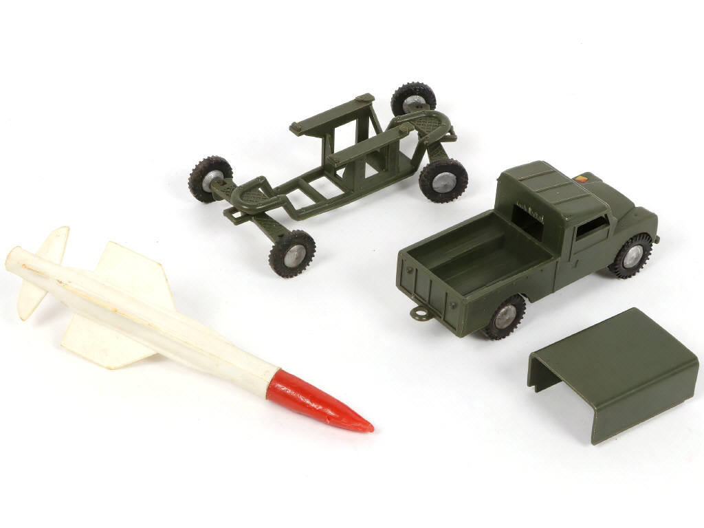 Lot 113 - POLITOYS (ITALIE) (1)