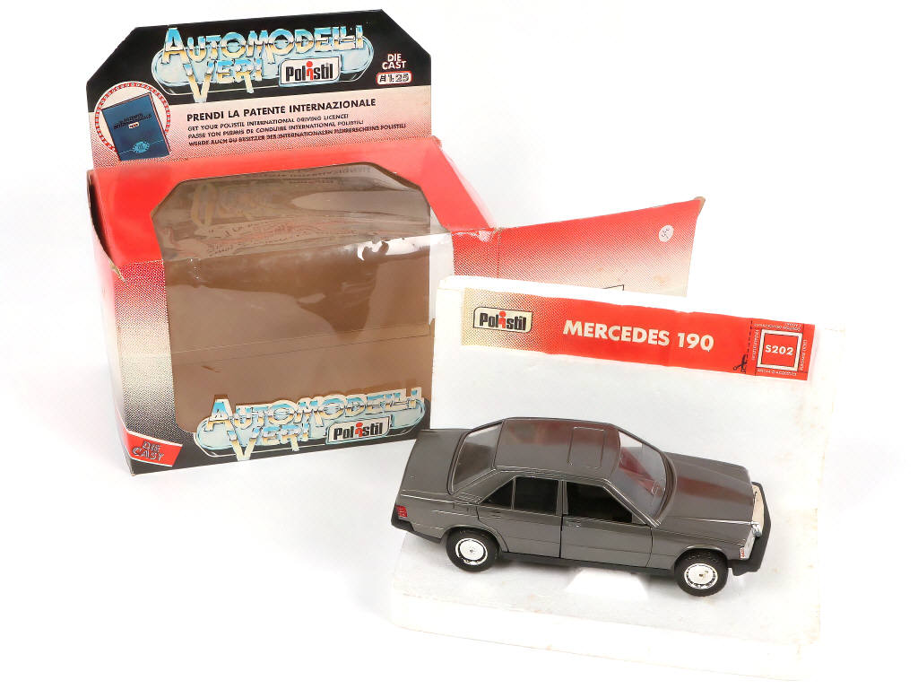 Lot 26 - POLISTIL (ITALIE) (4)